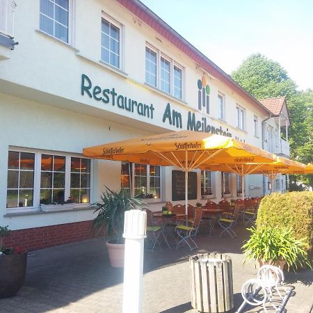Hotel Am Meilenstein Dunkelforth エクステリア 写真