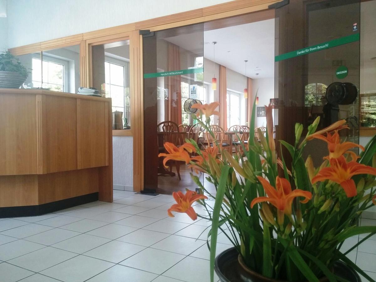 Hotel Am Meilenstein Dunkelforth エクステリア 写真