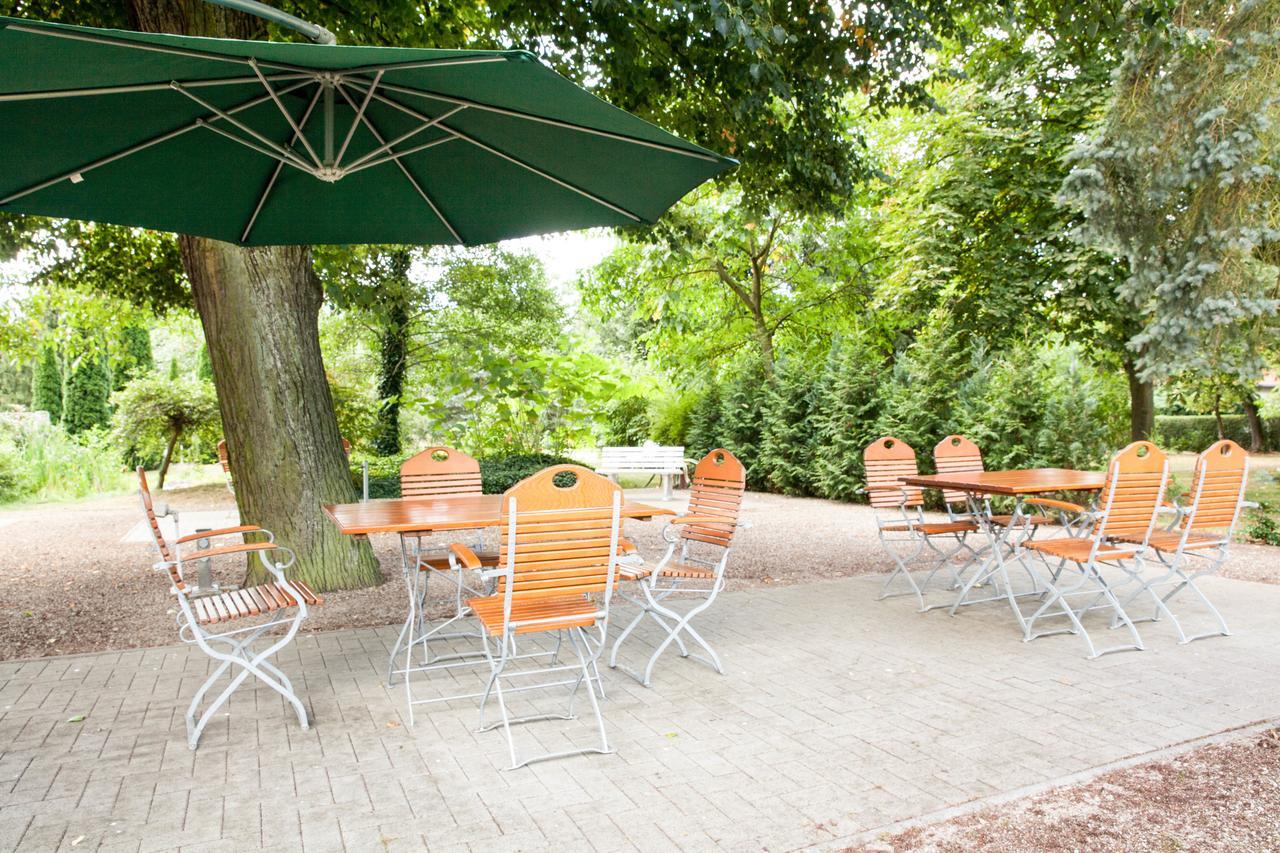 Hotel Am Meilenstein Dunkelforth エクステリア 写真