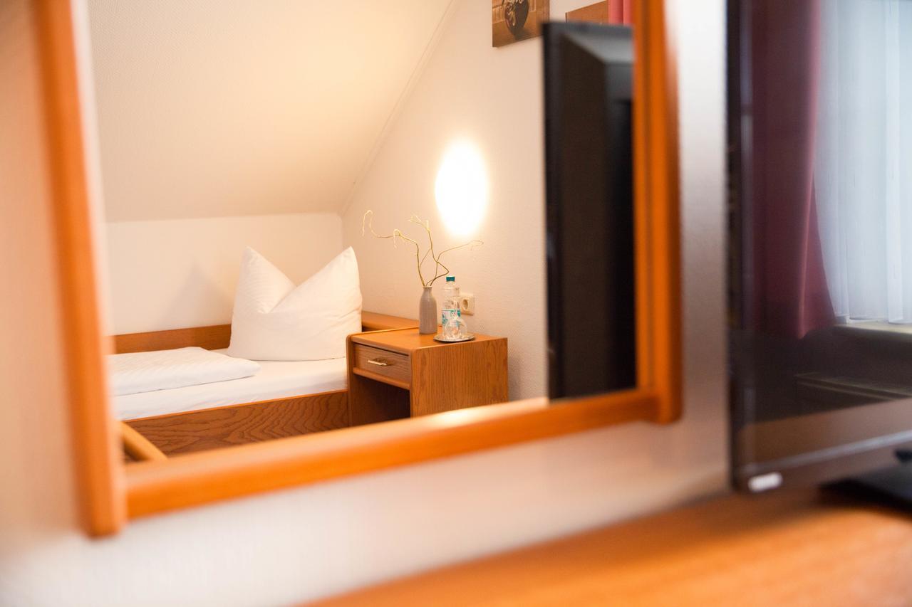 Hotel Am Meilenstein Dunkelforth エクステリア 写真