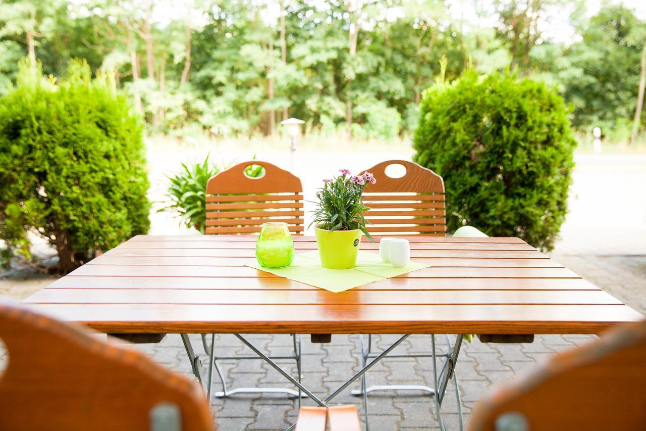 Hotel Am Meilenstein Dunkelforth エクステリア 写真